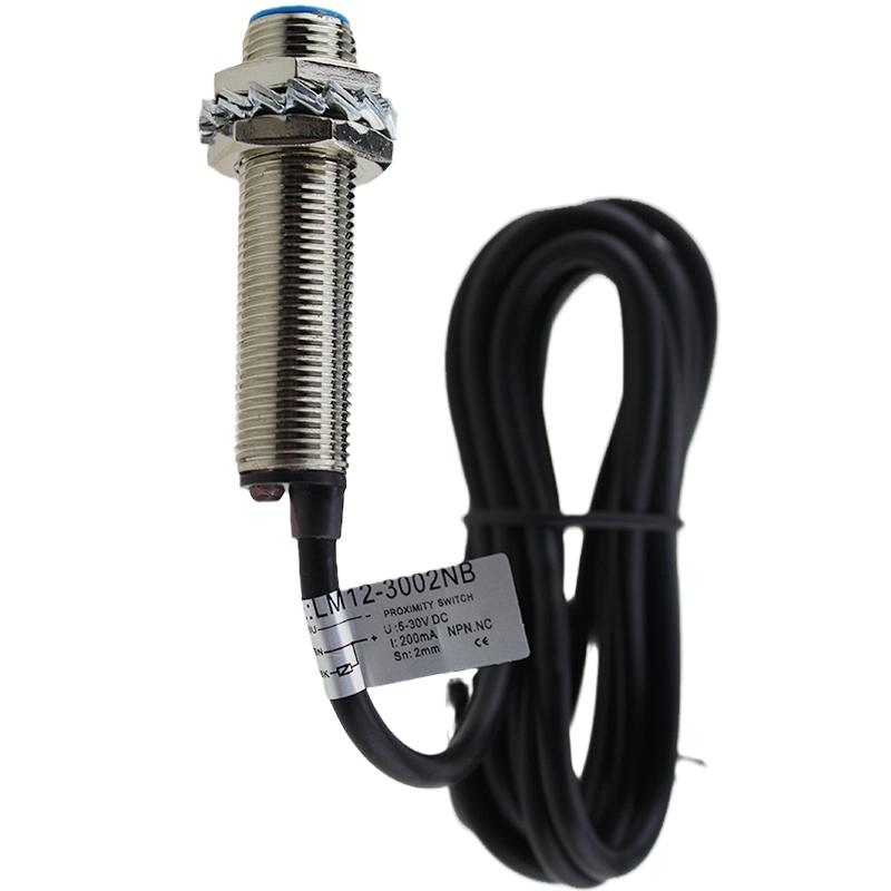 Cylindrical Metal Inductive Proximity Sensor LM12-3002NB